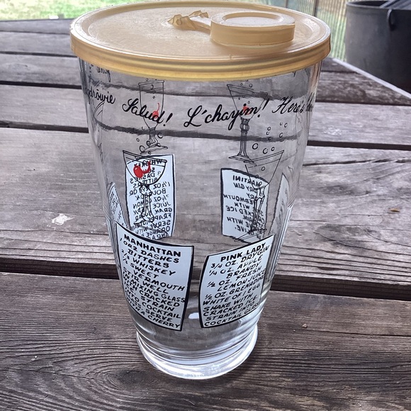 Source Unknown Other - MCM Vintage Cocktail Shaker with lid